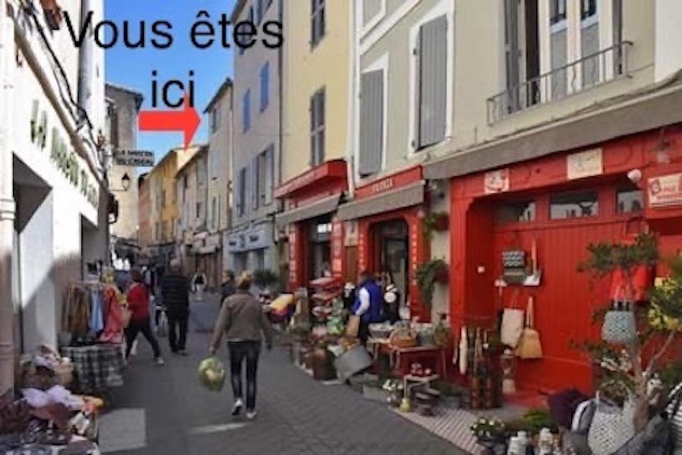 En Centre-ville De *
