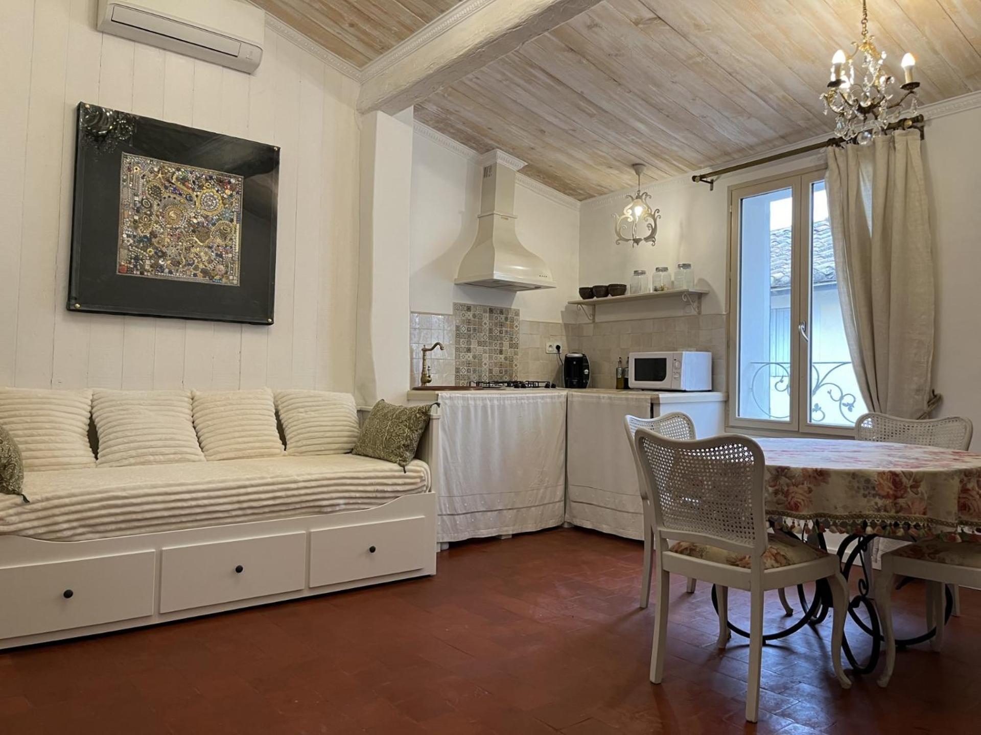 En Centre-ville De Apartment L'Isle-sur-la-Sorgue